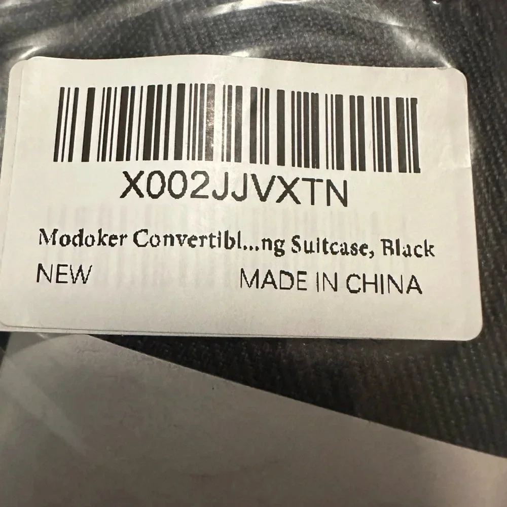 NWT Modoker duffel bag/garment bag